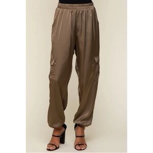 GILLI Brown Satin Joggers Size Medium